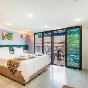 buradan rezervasyon yapın